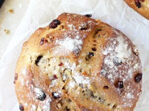 Homemade cranberry walnut bread! Make this store-bought holiday staple at home! Sturdy, soft and chewy, it makes for the best toast! And it’s freezer-friendly!