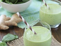 Vanilla Mango Spinach Smoothie | Cookie Monster Cooking