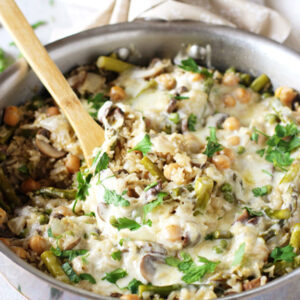 Skillet Spring Vegetable Brown Rice Casserole | An easy, one-pan veggie packed dish!