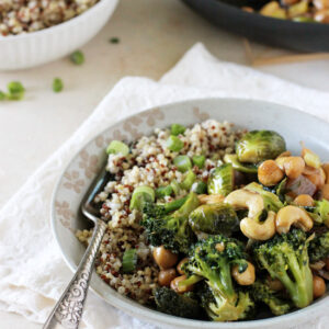 A quick and easy winter vegetable teriyaki stir-fry recipe. Packed with broccoli, brussels sprouts, cashews and a delicious sauce!