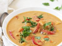 Super easy & oh-so-cozy slow cooker thai sweet potato soup! Creamy, flavorful and healthy! And your crockpot does all the work!